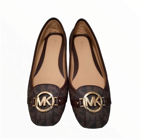 michael kors lillie circle logo leather flats color|Michael michael kors lillie moccasin flats + FREE SHIPPING.